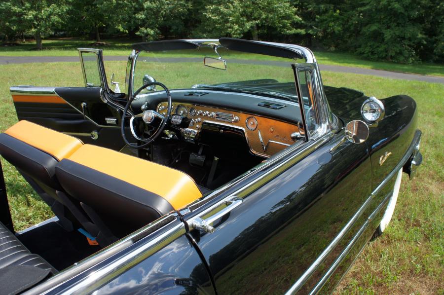 Packard Caribbean Convertible 1956 года  (фото 3 из 22)